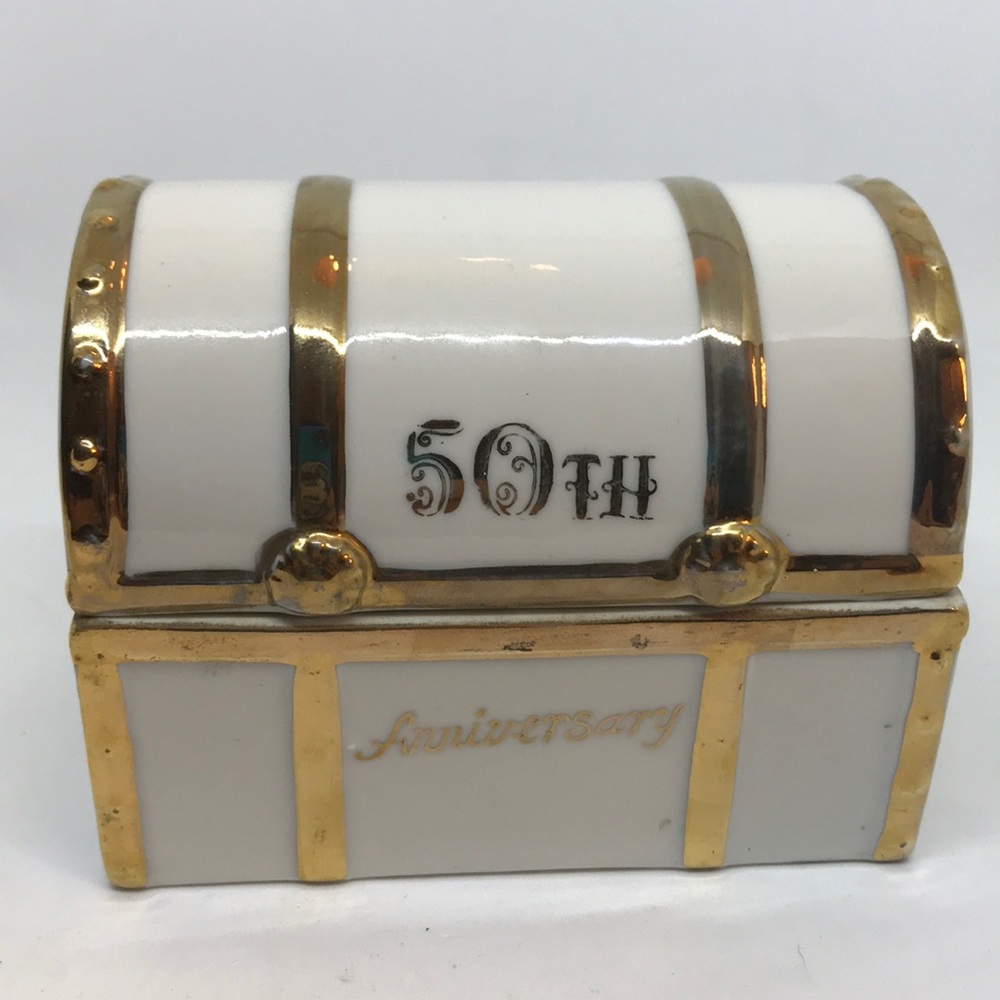Lefton 50th Anniversary TRINKET box gold